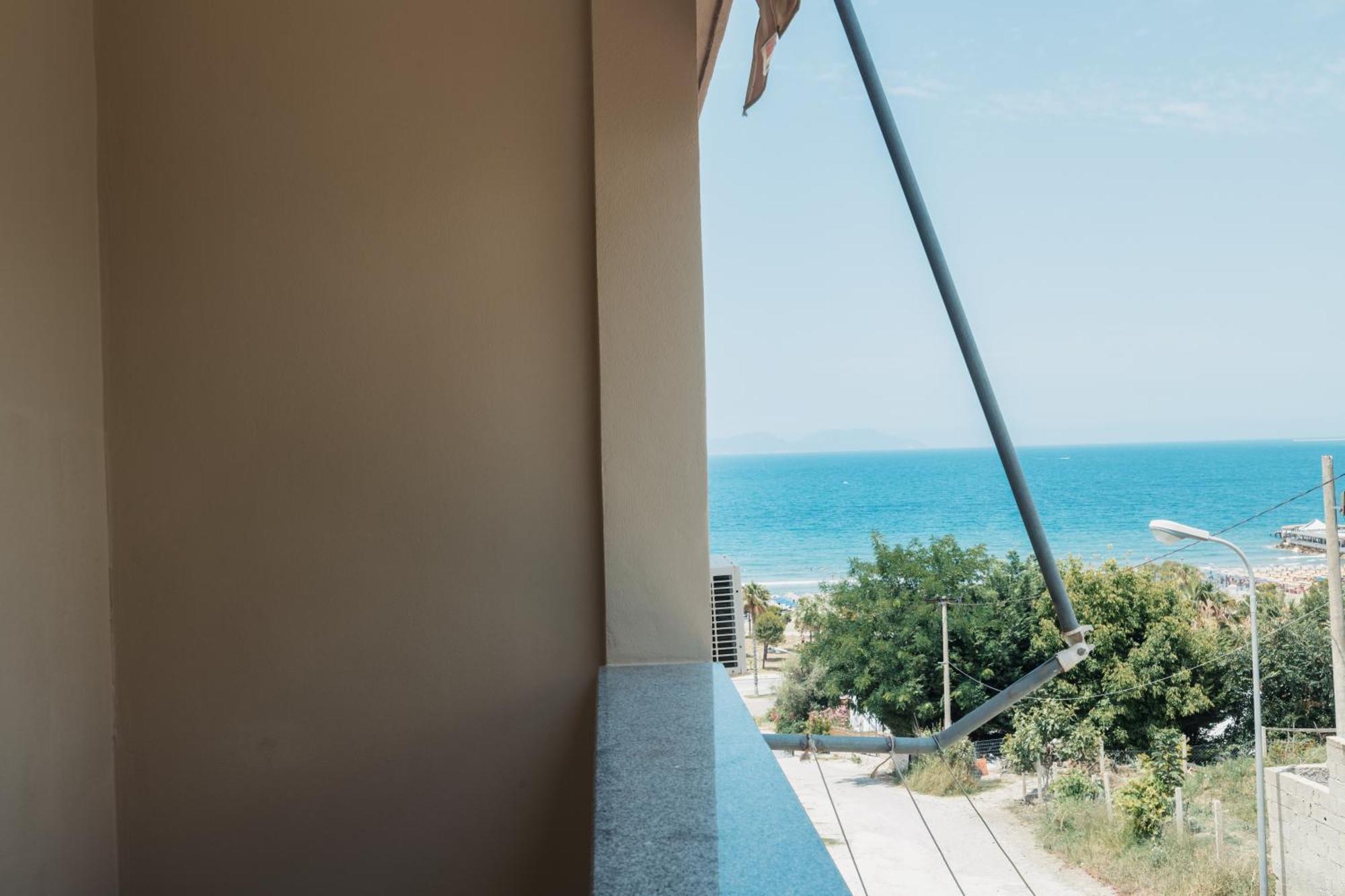 Voyage Villa Vlorë エクステリア 写真