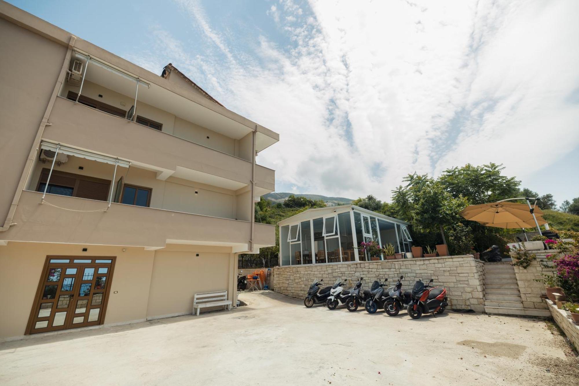Voyage Villa Vlorë エクステリア 写真