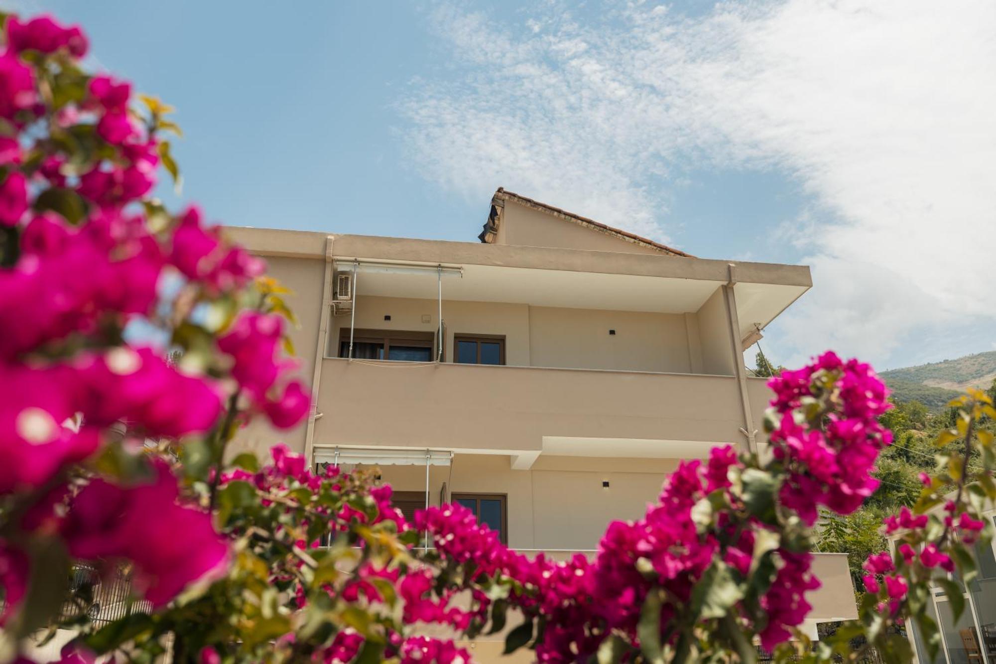 Voyage Villa Vlorë エクステリア 写真