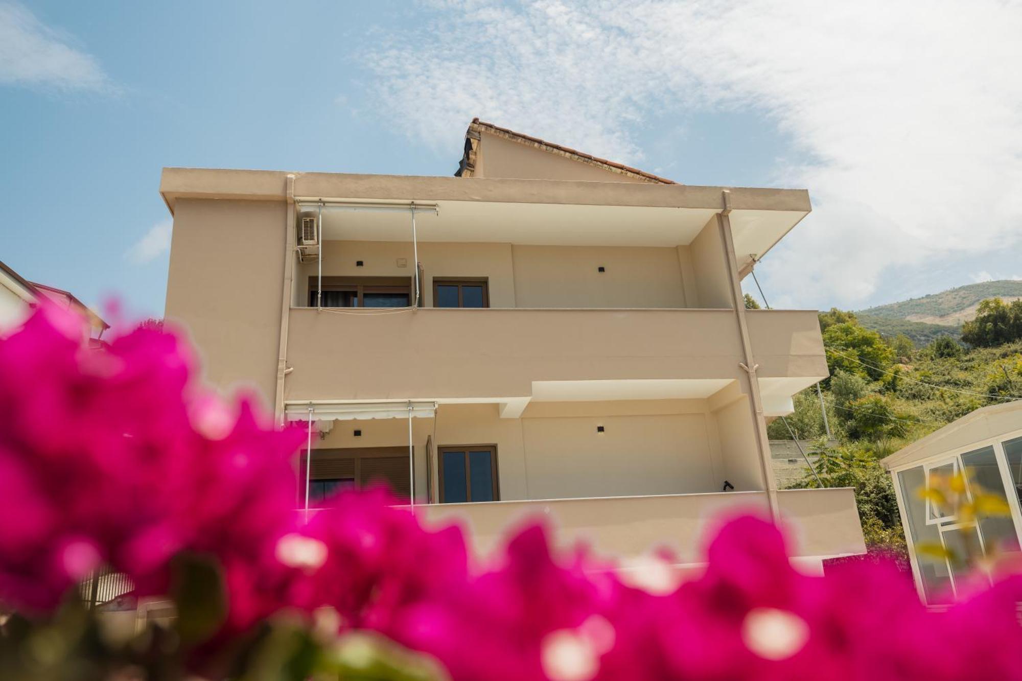 Voyage Villa Vlorë エクステリア 写真